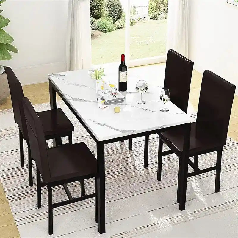 Ensemble table et chaises de salle à manger moderne pour 4 personnes, ensemble de salle à manger en faux marbre avec 4 chaises rembourrées en cuir PU pour salon, cuisine.