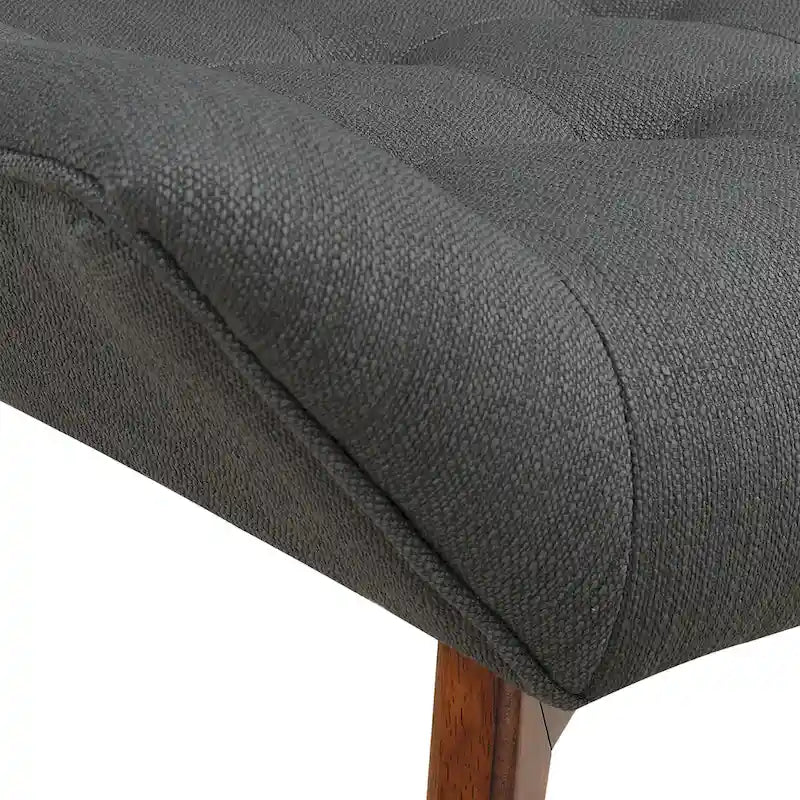 Chaise Shelly capitonnée avec pieds couleur café