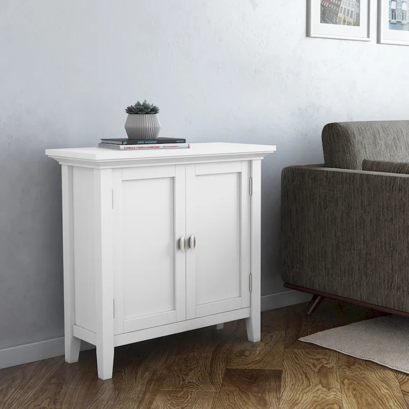 Meuble de rangement bas TRANSITIONNEL en BOIS MASSIF Mansfield de 32 po de largeur - 32 larg. x 14 prof. x 31 haut.