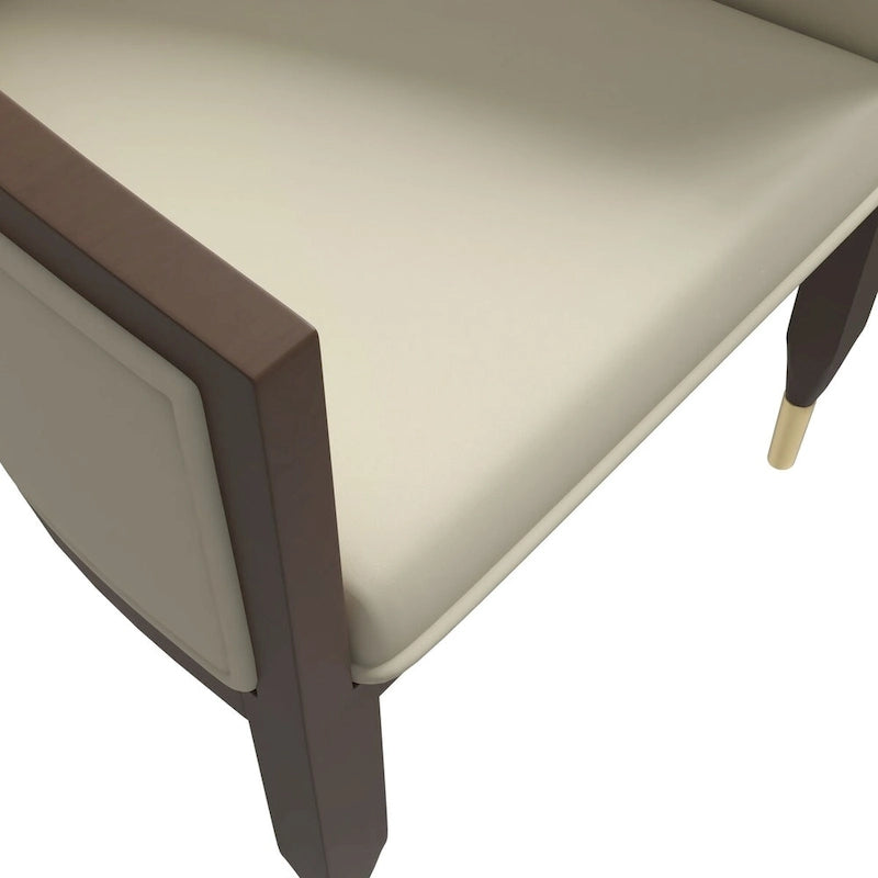 Chaise de salle à manger en cuir avec accoudoirs et cadre en bois d'hévéa série Belle par